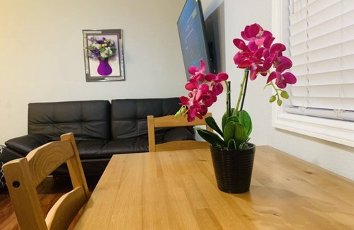 East San Jose Apartamento | Entire Studio Unit 2bed/1bath, Kitchen in San Jose