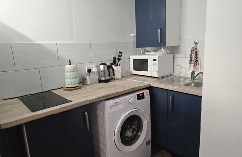 Purley Apartamento | Entire Studio with 3 beds -20 mins from London Bridge and London Gatwick Airport