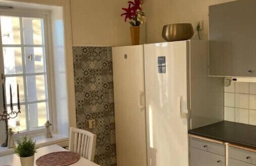 Sigtuna Municipality Casa | Entire Town House on Ground floor, on Lake. Luxury Lake Escape Close to Marina.
