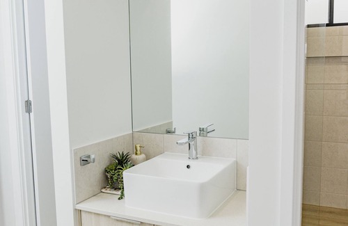 Terranora Apartamento | Entire unit Own entrance near Goldcoast Airport for family holidays2 rooms 4beds