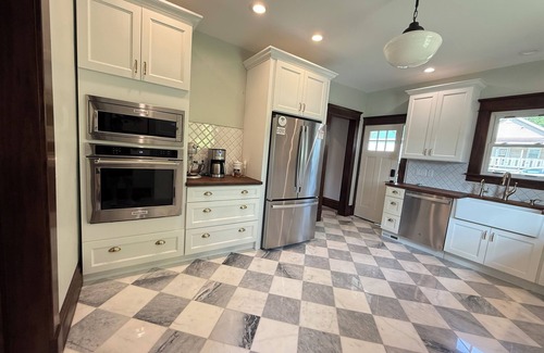Winneconne Casa | Entire Upscale Home in the heart of Winneconne