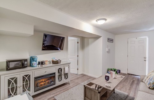 Five Forks Apartamento | Entire UPSCALE Rental Unit Lilburn Quiet Basement