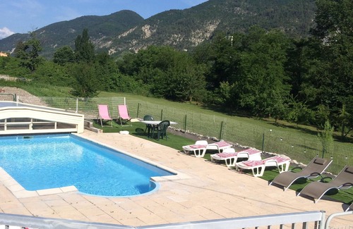 Puget-Theniers Villa | Villa para 26 personas, SPA. 2 piscinas a 45 minutos de Niza (hasta 40 camas)