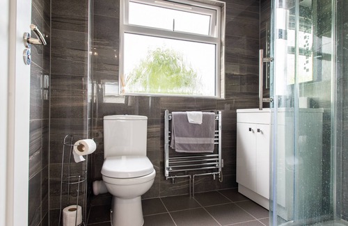 Worthing Casa | Entire Worthing bright and cosy house for up to 7 guests