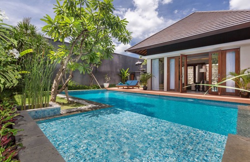 Sunset Road Villa | Entrada Villa by Nagisa Bali