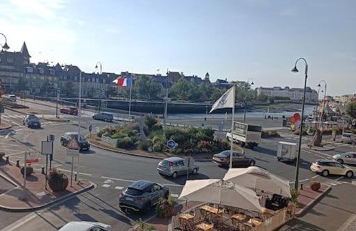 Trouville-sur-Mer Apartamento | Entre deux plages