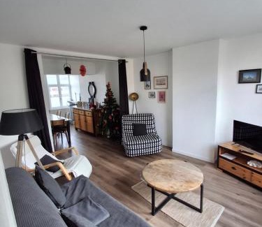 Arras Apartamento | Entre les places, spacieux avec Parking Gratuit