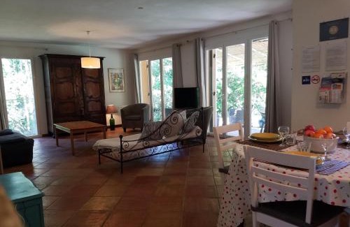 Bellegarde Casa | Entre Nîmes et Arles