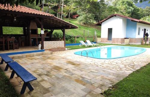 Alto Ribeirao Casa | Entre o mar e a montanha !