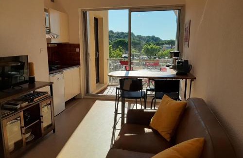 Port Rive Gauche Apartamento | Entre port et village