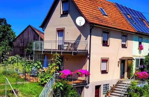 Neudrossenfeld Casa | Entspannung für die Ganze Familie + Haustier in Dieser Friedlichen Unterkunft