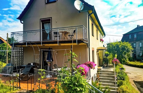 Neudrossenfeld Casa | Entspannung für die Ganze Familie + Haustier in Dieser Friedlichen Unterkunft