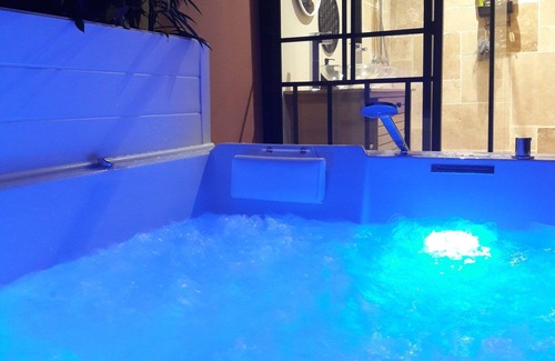Caudrot Casa | Envie dun Week-end Insolite et Inoubliable en Amoureux ?
