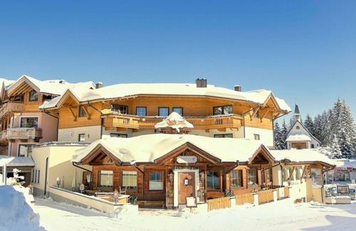 Konigsleiten Apartamento | Enzian Suite - Biohotel Castello Koenigsleiten