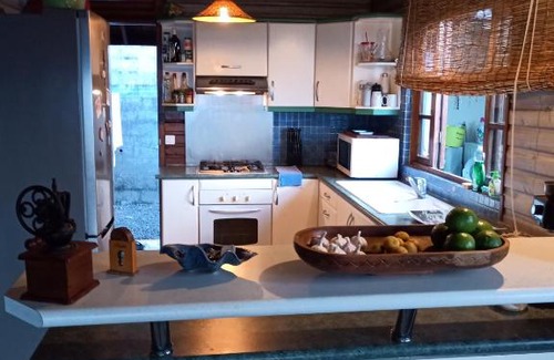 Arue Cama Y Desayuno | Enzo lodge chambre hibiscus