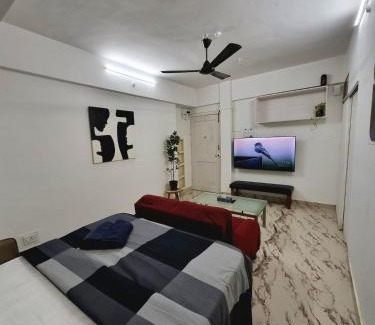 Pali Hill Apartamento | Enzo Studio Apartment at Pali Hill