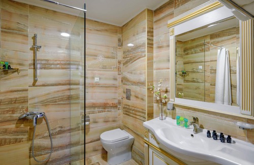 Agia Triada Hotel | EONA BEACH RESORT by Greek Pride