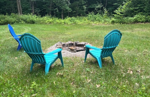 Hartford Casa | Eowyn's Place Charming 4-bedroom country house in lovely Hartford pet-friendly