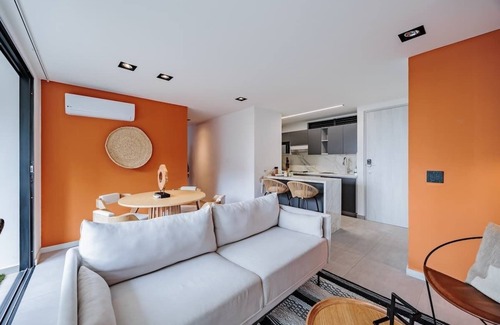 Castropol Apartamento | |EP| Spacious Apt W/Gym, Balcony, AC, Dryer