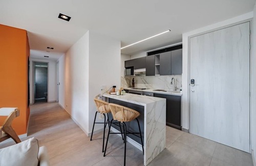 Castropol Apartamento | |EP| Spacious Apt W/Gym, Balcony, AC, Dryer