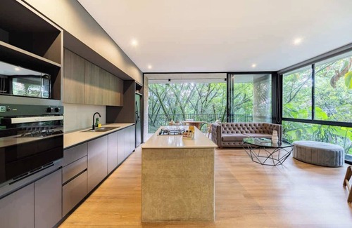 Lalinde Apartamento | |EP| Stylish Apt w/Chic Design,Prime Location,Desk