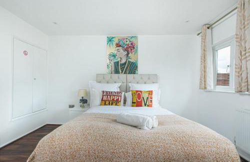 Hatfield Apartamento | Ephatha Apartments 4-Bedrooms, Sleeps 11, Free Parking, Garden