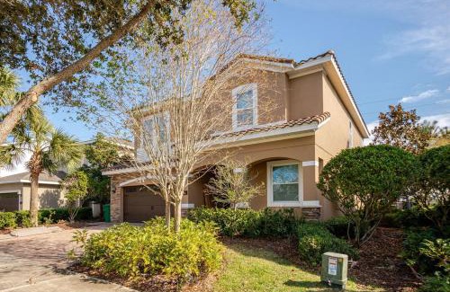 West Kissimmee Villa | Epic 8Br 8Ba 4k sq ft Villa with Movie Theater Private Pool Spa Sauna Hot Tub Firepit Gaming Room and Arcade - 10mins from Disney Orlando FL