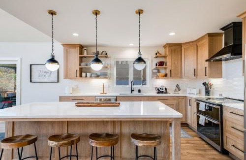 McGaheysville Casa | Epic Mtn Views I Luxe 5br Alpine Escape