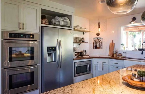 Paso Robles Casa | Epic Views above Paso Robles vineyards- 2 bedrooms, 2 baths.