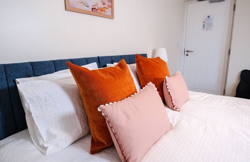 Truro Casa | Epiphany House