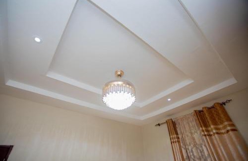 West Coast Division Apartamento | Epson's Villas