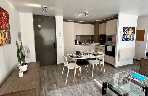 Apoquindo Apartamento | Equipado Estudio en Los Dominicos