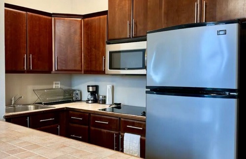 Cerro Gordo Apartamento | Equipped beach apartment with kitchen, AC, WIFI, 1 Queen bed + 1 sofa bed.