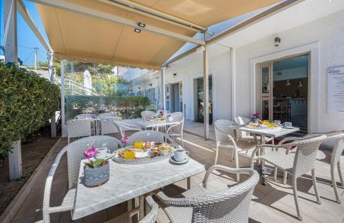 Agia Marina Hotel | Erato Hotel