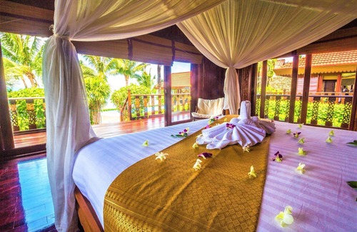 Bophut Casa | Erawan Villa Hotel