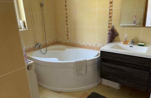 Egerszalok Apartamento | Erdősor apartman