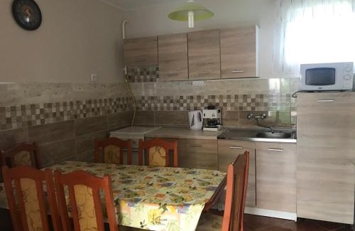 Poroszlo Apartamento | Erika-Vendégház