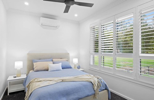 Erina Casa | Erina Valley Treehouse - 2 bedroom house situated amongst nature