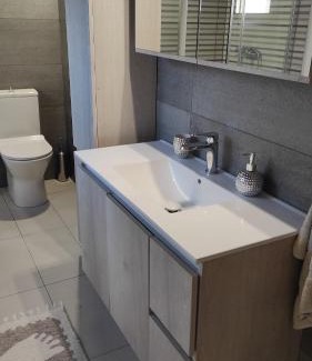 Parelia Apartamento | ERMONES LITTLE HOUSE