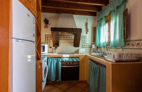 Pajares de la Lampreana Casa | CASA ERNESTO. JARDÍN CON PISCINA, PORCHE Y GARAJE.