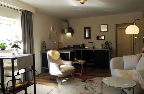 Habitzheim Apartamento | Erstbezug - Moderne Ferienwohnung im Odenwald