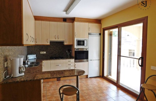 Les Tres Cales Chalet De Esquí | Agradable villa con piscina (A)