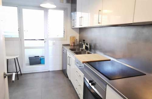 Sant Salvador Apartamento | Family Apartment with Pool View