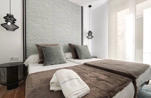 Segundo Ensanche Apartamento | 96 m² Apartamento ∙ 3 habitaciones ∙ 7 huéspedes