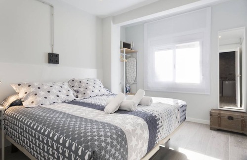 Collblanc y La Torrassa Apartamento | 45 m² Apartamento ∙ 2 habitaciones ∙ 4 huéspedes