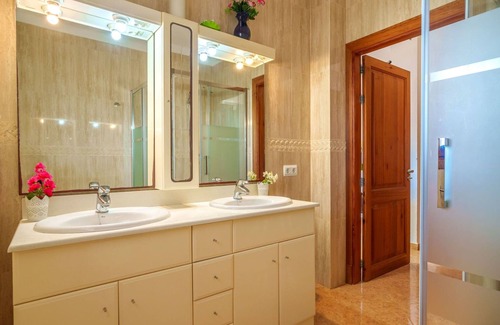 Cala Llombards Apartamento | Apartamento Vista Playa (LOM180) en Llombards/C.Llombards/C.S'Almonia - 4 personas, 2 dormitorios