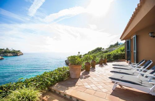Cala Mandia Chalet De Esquí | Es Mirador