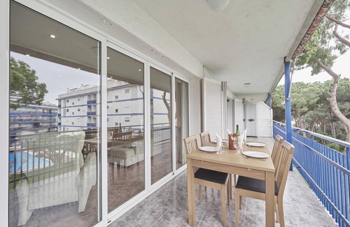 Sant Andreu de Llavaneres Apartamento | 125 m² Apartamento ∙ 3 habitaciones ∙ 6 personas