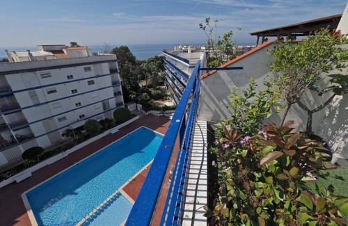 Sant Andreu de Llavaneres Apartamento | 250 m² Apartamento ∙ 4 habitaciones ∙ 8 personas