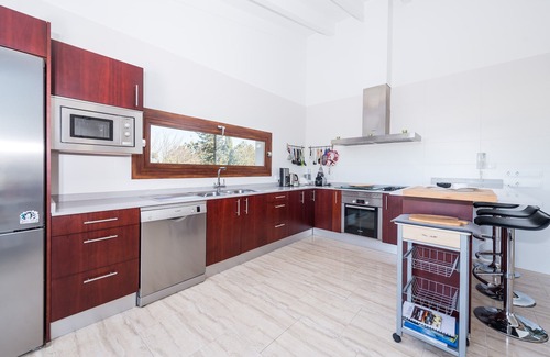 Sa Pobla Villa | ES SERRAL - Villa con piscina privada en sa Pobla. WiFi Gratis